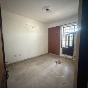 Room in 3 BHK Apartment at Indira Nagar – for Rent