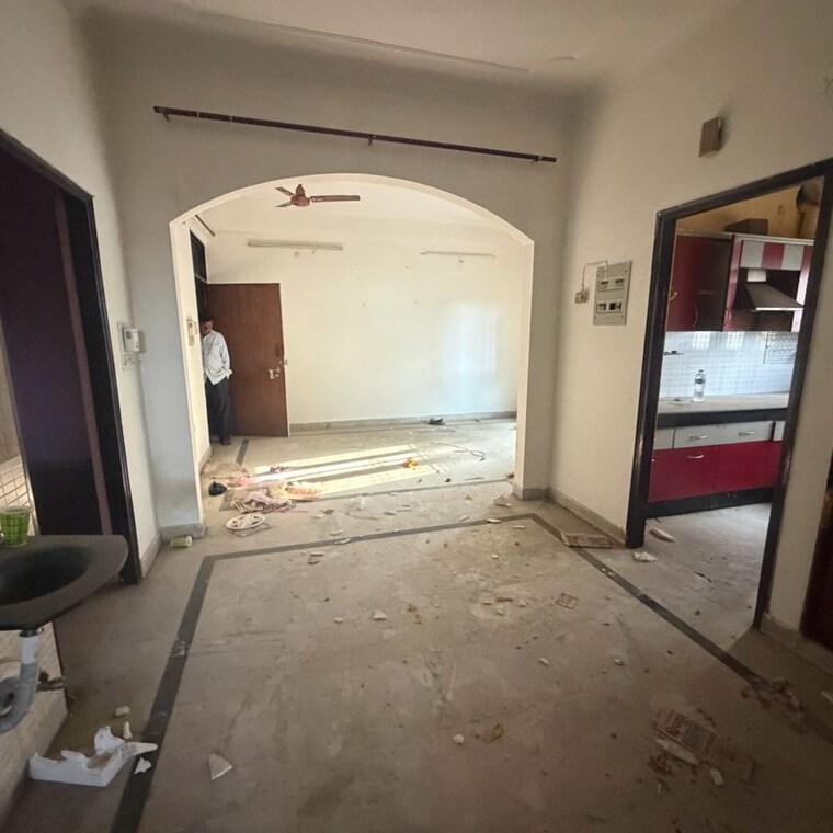  Parking, indira nagar 3 Bedroom 1800 Sq.Ft. Apartment In Indira Nagar Lucknow 10227001