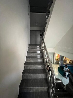 Staircase in 4 BHK Villa at Thaltej – for Rent