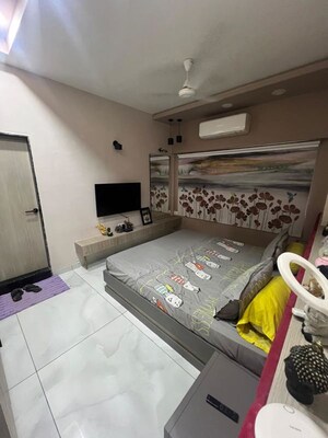 Bedroom in 4 BHK Villa at Thaltej – for Rent