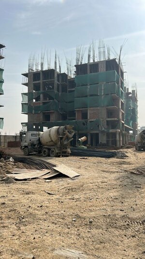 3.5 BHK Apartment – Exterior View View at Uninav Residena, Raj Nagar Extension - for Sale