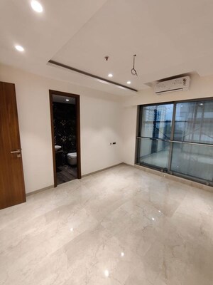 Bedroom in 3.5 BHK Apartment at Ekta Crest, Chembur – for Rent