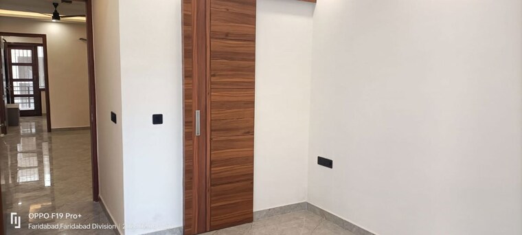 Room, puri-kohinoor 3 Bedroom 165 Sq.Yd. Builder Floor In Sector 89 Faridabad 10227216
