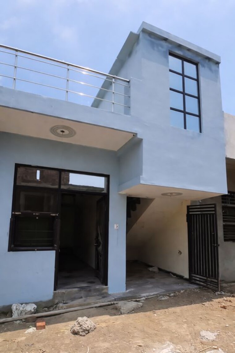 Kitchen, roza jalalpur 2 Bedroom 638 Sq.Ft. Villa In Roza Jalalpur Greater Noida 10227171