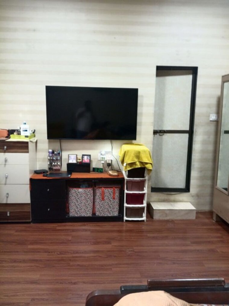 Living Room, kemps corner 2.5 Bedroom 2200 Sq.Ft. Apartment In Kemps Corner Mumbai 10227238