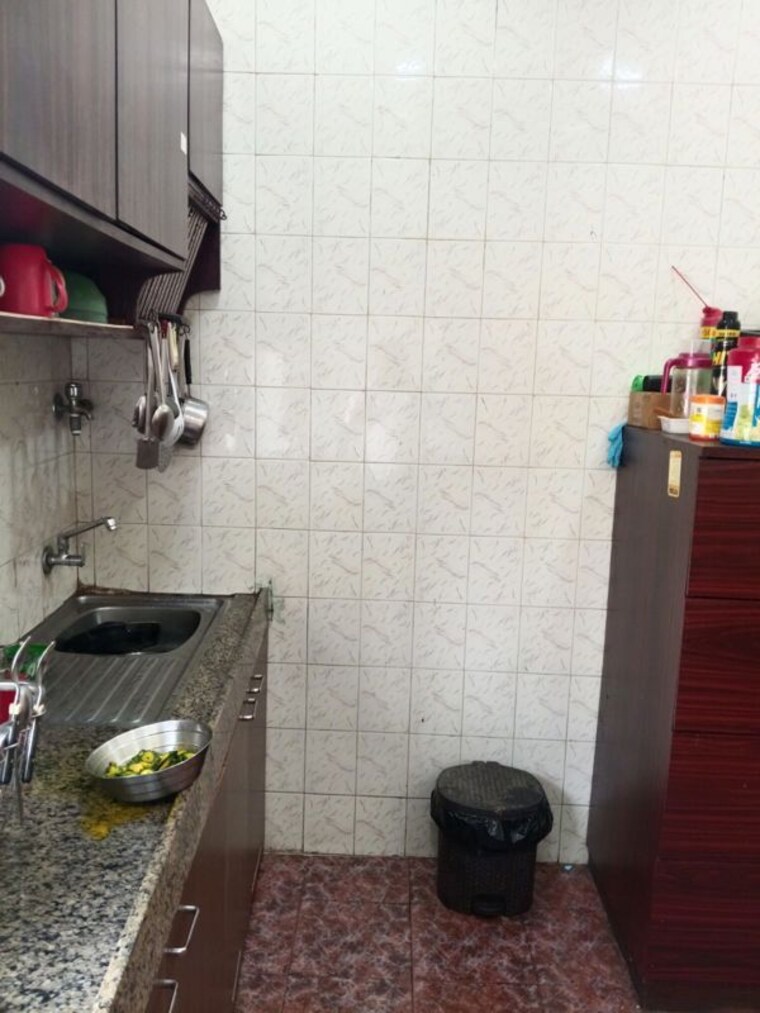 Bathroom, kemps corner 2.5 Bedroom 2200 Sq.Ft. Apartment In Kemps Corner Mumbai 10227238