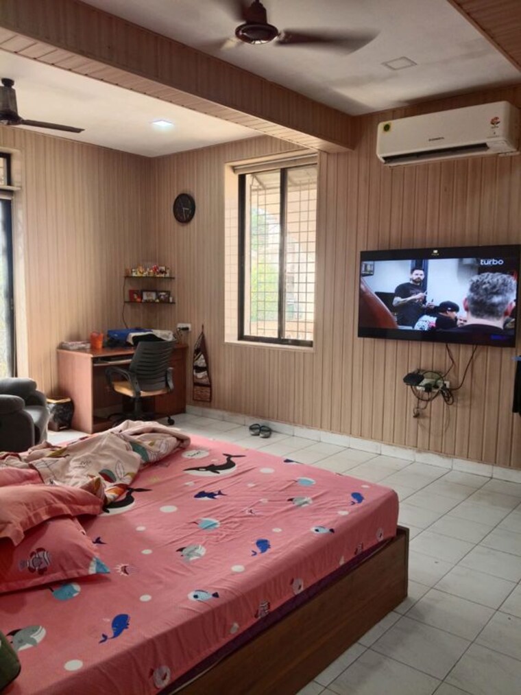 Bedroom, kemps corner 2.5 Bedroom 2200 Sq.Ft. Apartment In Kemps Corner Mumbai 10227238