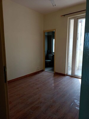 Room in 2 BHK Apartment at Godrej Air Sector 85, Sector 85 – for Rent