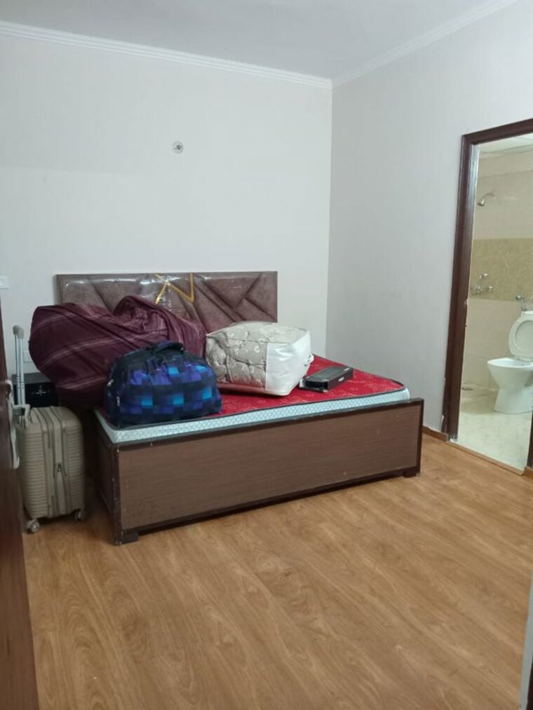 Bedroom, gaur-city-2-11th-avenue 2 Bedroom 1010 Sq.Ft. Apartment In Sector 16c Greater Noida Greater Noida 10227387