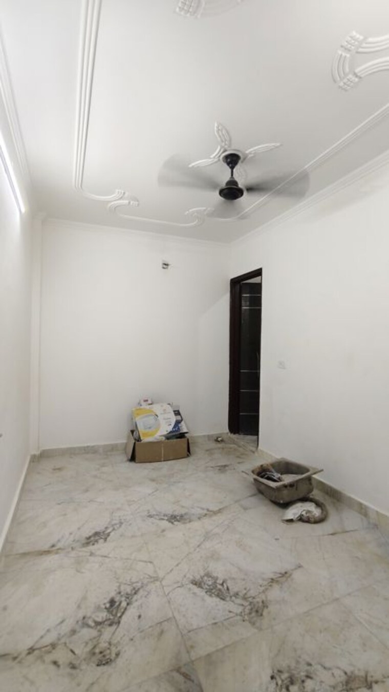 Bathroom, govindpuri 2 Bedroom 600 Sq.Ft. Builder Floor In Govindpuri Delhi 10227388