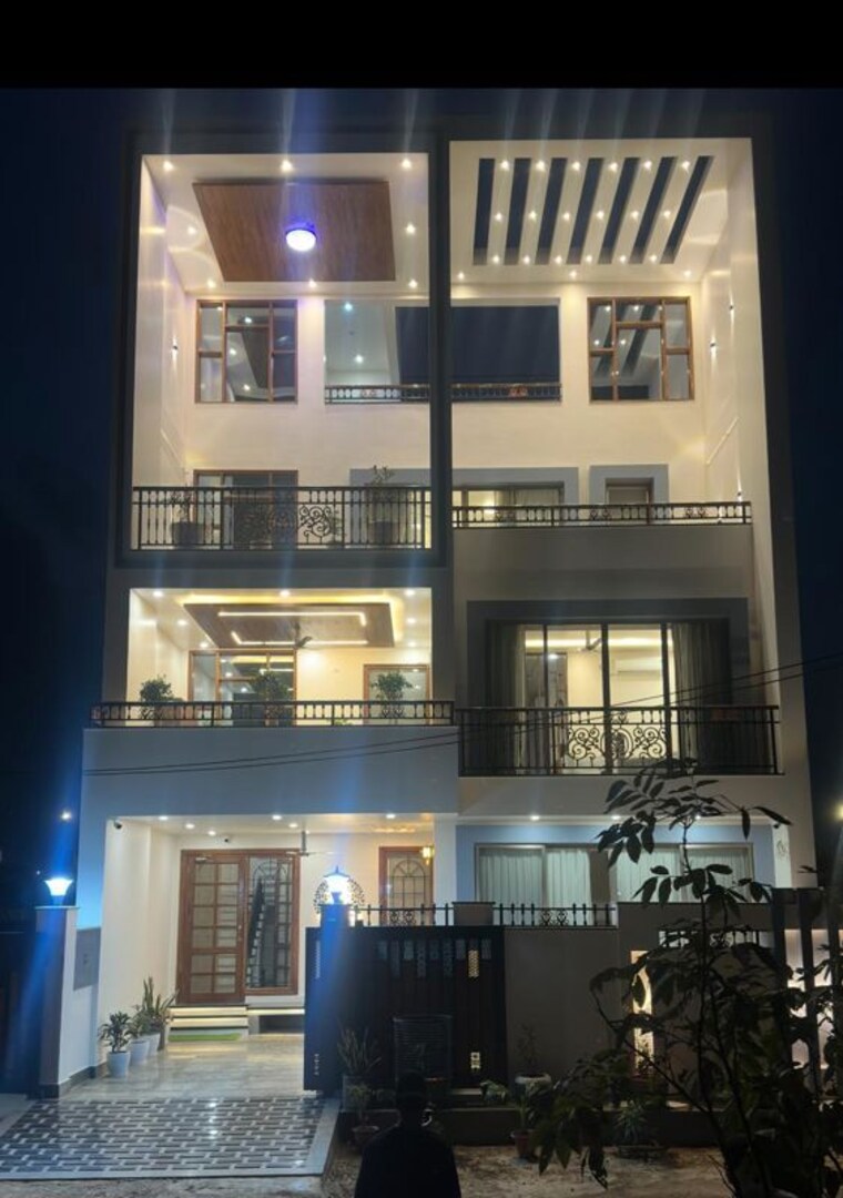 Kitchen, emaar-gomti-greens 6+ Bedroom 3000 Sq.Ft. Villa In Gomti Nagar Lucknow 10227399