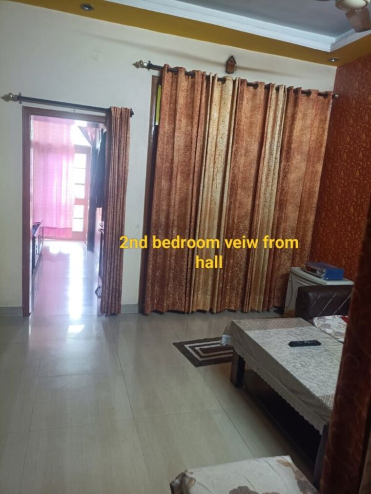 Living Room, bhabat 2 Bedroom 900 Sq.Ft. Apartment In Bhabat Zirakpur 10227477