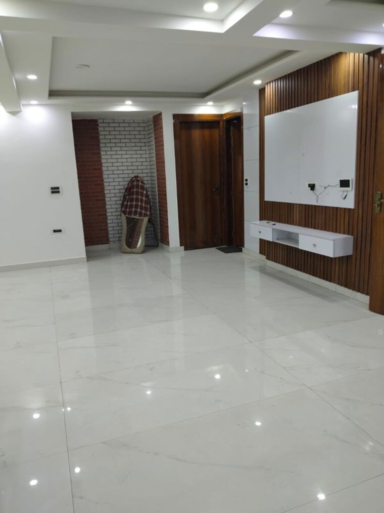 Room, rajendra nagar sector 2 2 Bedroom 100 Sq.Yd. Builder Floor In Rajendra Nagar Sector 2 Ghaziabad 10227500