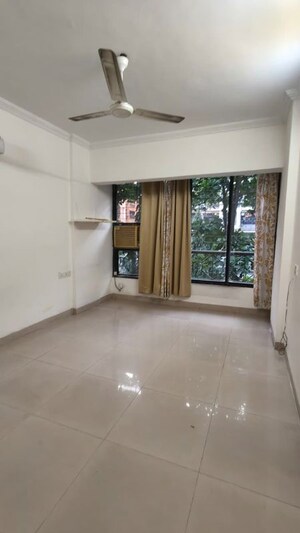 Room in 2 BHK Apartment at Chaurang CHS, Sanpada – for Rent