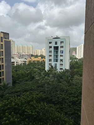  Apartment For Sale in Nahar Amaryllis Towers and Plaza, Chandivali