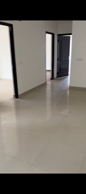 Room in 3 BHK Apartment at VVIP Addresses, Raj Nagar Extension – for Sale