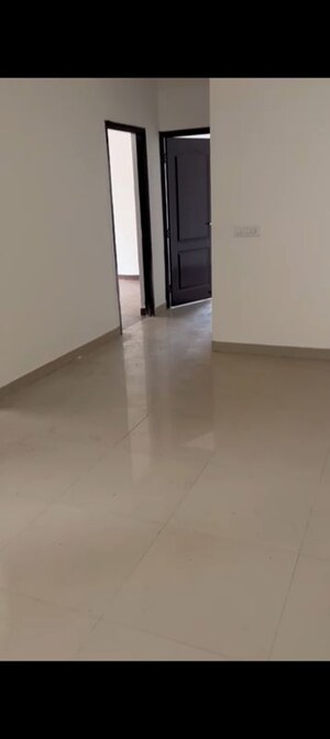 Room in 3 BHK Apartment at VVIP Addresses, Raj Nagar Extension – for Sale