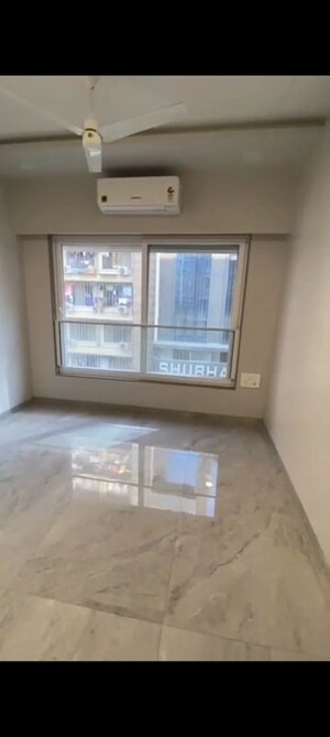 Room in 3 BHK Apartment at Ghatkopar East – for Rent