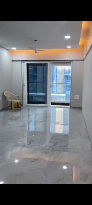 Room in 3 BHK Apartment at Ghatkopar East – for Rent