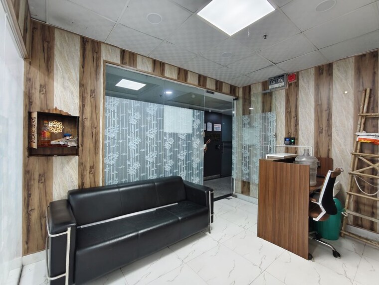 Floor Plan, grandslam-ithum Commercial Office Space 1900 Sq.Ft. In Sector 62 Noida 10227529