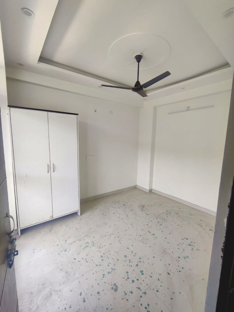 Room, karanpur 1 Bedroom 1200 Sq.Ft. Builder Floor In Karanpur Dehradun 10227547