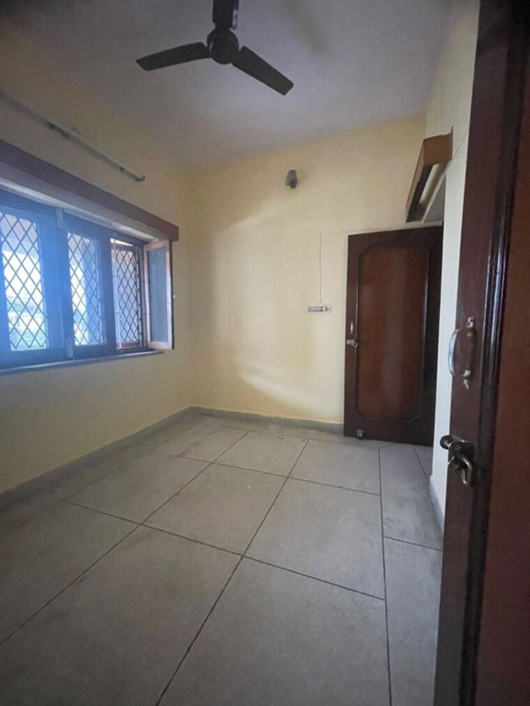 Room, nehru colony 3 Bedroom 2000 Sq.Ft. Independent House In Nehru Colony Dehradun 10227551