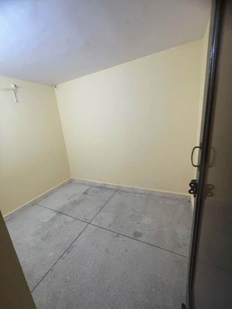 Room, nehru colony 3 Bedroom 2000 Sq.Ft. Independent House In Nehru Colony Dehradun 10227551