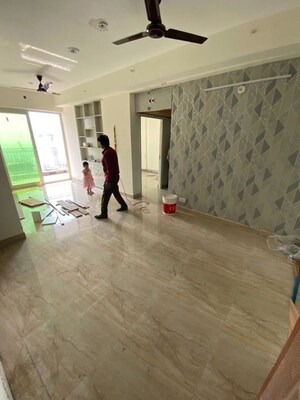 Parking in 2 BHK Apartment at Stellar Mi Citihomes, Omicron Iii Greater Noida – for Rent