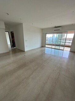 3 BHK + Servant Room Apartment For Rent in Lokhandwala Minerva Mahalaxmi