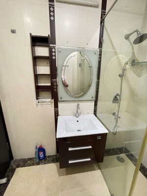 Bathroom in 3 BHK Apartment at Hauz Khas – for Rent