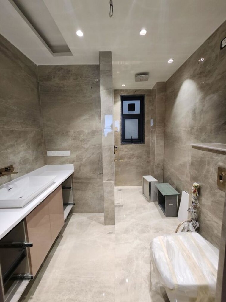 Kitchen, dlf phase i 4 Bedroom 500 Sq.Yd. Builder Floor In Dlf Phase I Gurgaon 10227572
