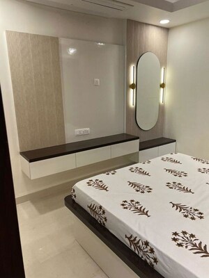 Bedroom in 4 BHK Apartment at Om Pallacia, C-Scheme – for Rent