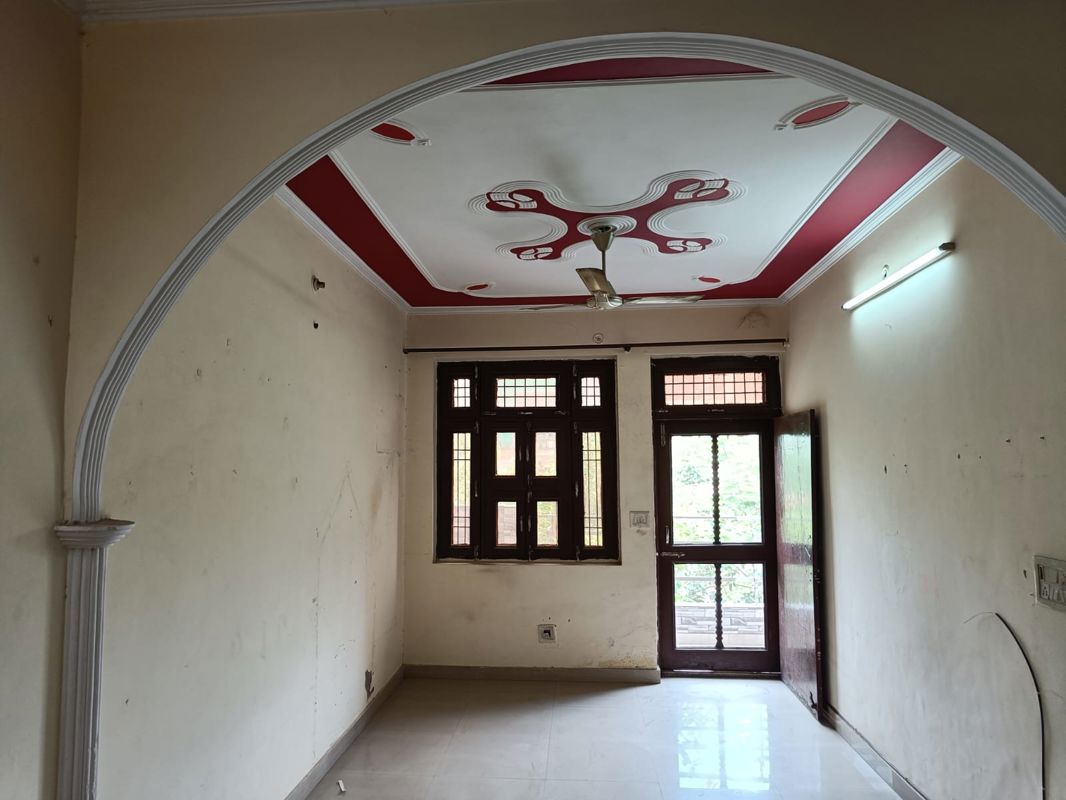 2 BHK Builder Floor For Sale in Pratap Vihar