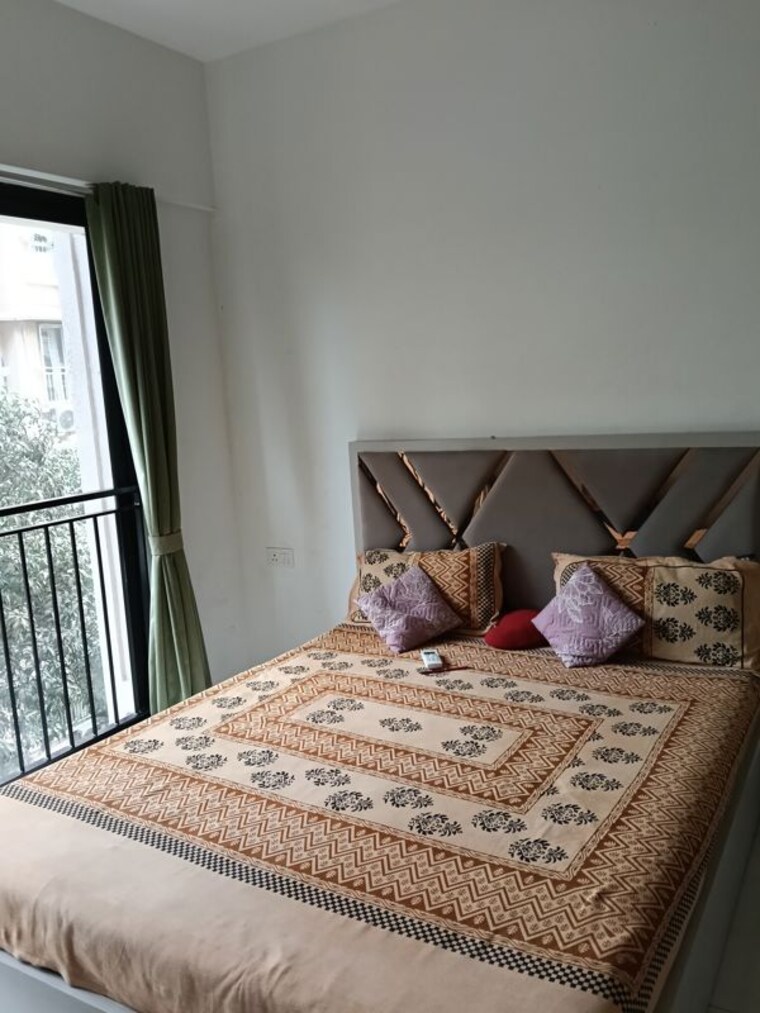 Bedroom, kalpataru-imperia 2 Bedroom 830 Sq.Ft. Apartment In Santacruz West Mumbai 10227594