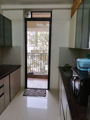 Master Bedroom in 2 BHK Apartment at Kalpataru Imperia, Santacruz West – for Rent