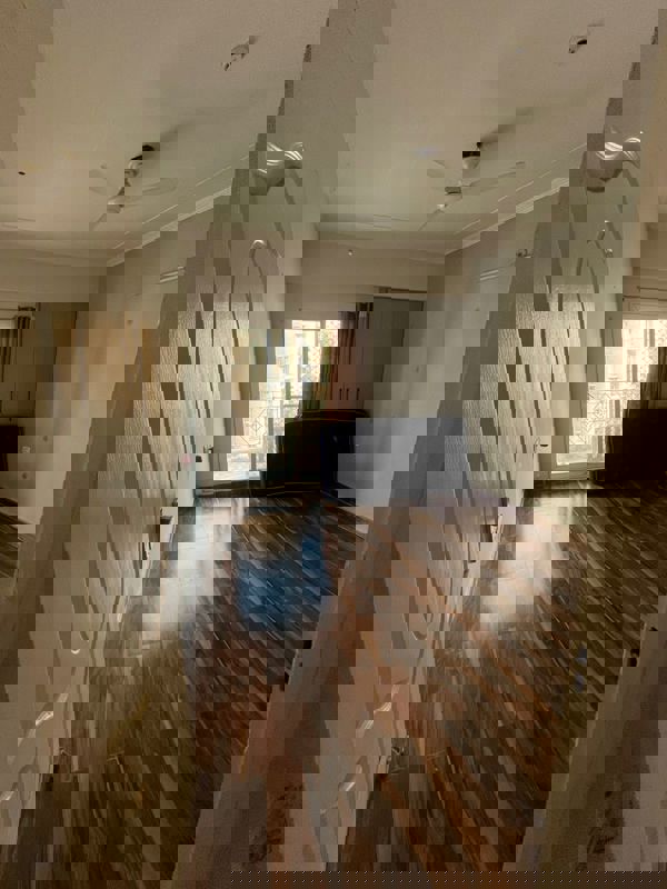 3 BHK + Servant Room 1250 Sq.Ft. Apartment in Migsun Twinz