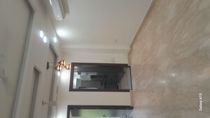 Furnished Amenities in 3 BHK Builder Floor at Unitech South City II, Sector 50 – for Rent