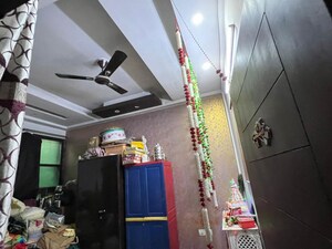 Master Bedroom in 4 BHK Builder Floor at Nehru Nagar Iii – for Sale