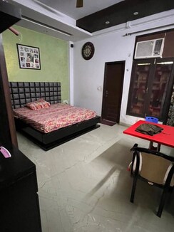 4 BHK + Pooja Room Builder Floor For Sale in Nehru Nagar III