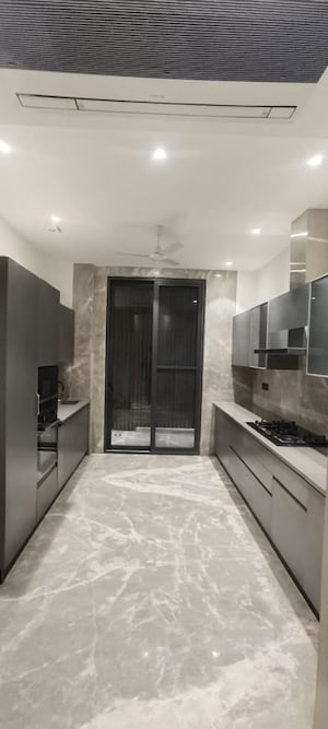 Kitchen in 3 BHK Builder Floor at Green Park – for Rent