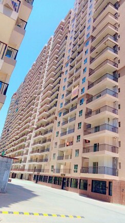 2 BHK Apartment For Rent in Windsor Paradise 2