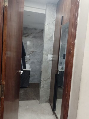 Building Lobby in 3 BHK Builder Floor at Parklands, Sector 85 – for Rent