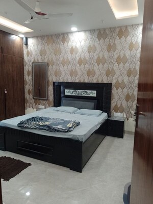 Bedroom in 3 BHK Builder Floor at Parklands, Sector 85 – for Rent