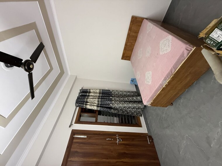 undefined, sector 63a 2.5 Bedroom 900 Sq.Ft. Builder Floor In Sector 63a Noida 10227637