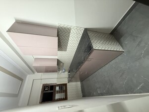 Kitchen in 2.5 BHK Builder Floor at Sector 63a – for Rent