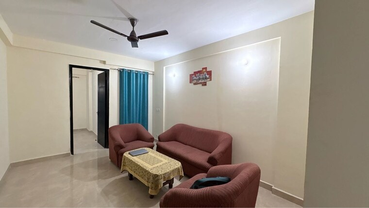 Living Room, signature-global-park-4-and-5 2 Bedroom 845 Sq.Ft. Independent House In Sohna Sector 36 Gurgaon 10227638