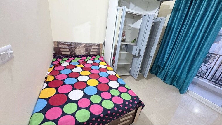 Bedroom, signature-global-park-4-and-5 2 Bedroom 845 Sq.Ft. Independent House In Sohna Sector 36 Gurgaon 10227638