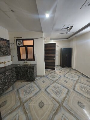 Bedroom in 2 BHK Builder Floor at Chattarpur – for Rent