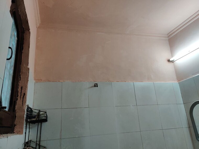 Bathroom, rajendra nagar sector 2 2 Bedroom 950 Sq.Ft. Builder Floor In Rajendra Nagar Sector 2 Ghaziabad 10227650