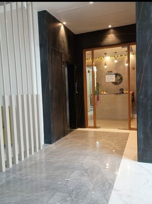 Room in 5 BHK Villa at Assotech Blith, Sector 99 – for Sale